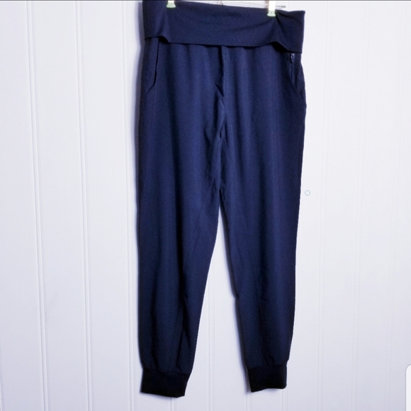 Fabletics Mariah Pants II Black Slouchy Fit - Picture 2 of 8